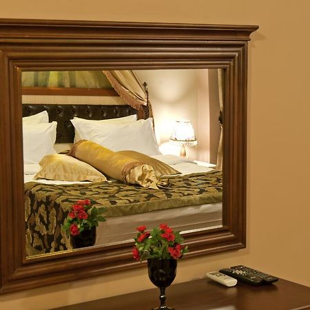 Noahs Ark Hotel Istanbul Bagian luar foto