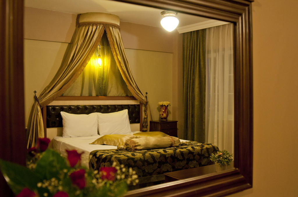 Noahs Ark Hotel Istanbul Bagian luar foto