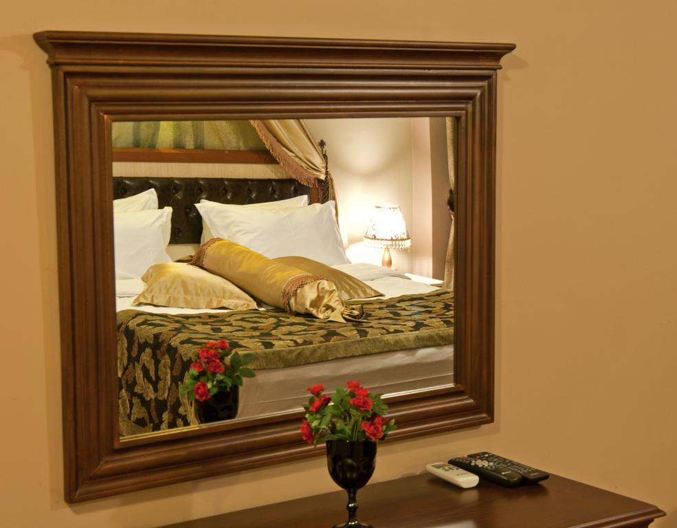 Noahs Ark Hotel Istanbul Bagian luar foto